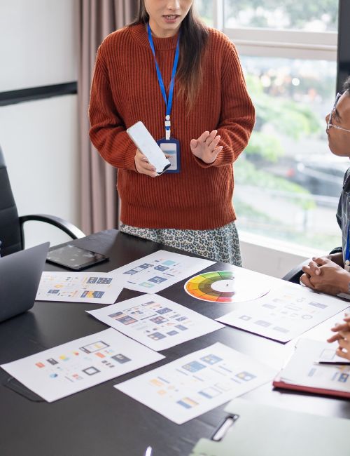 bureau avec documents